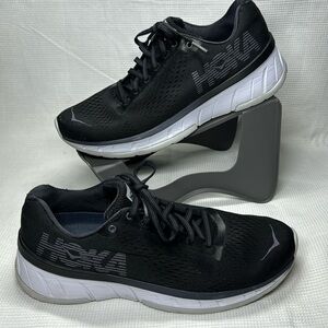 Hoka Cavu Women's 9